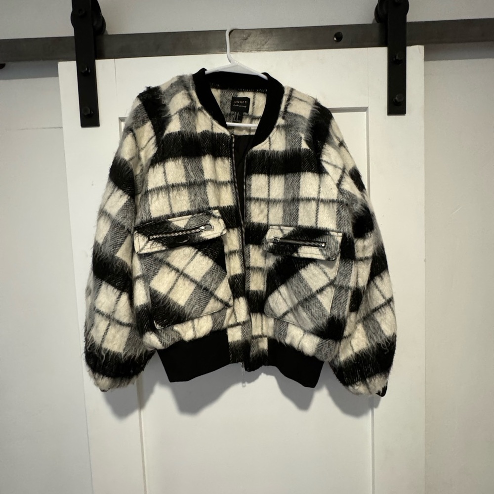 Forever 21 Plaid Puffer Balloon Sleeve Jacket